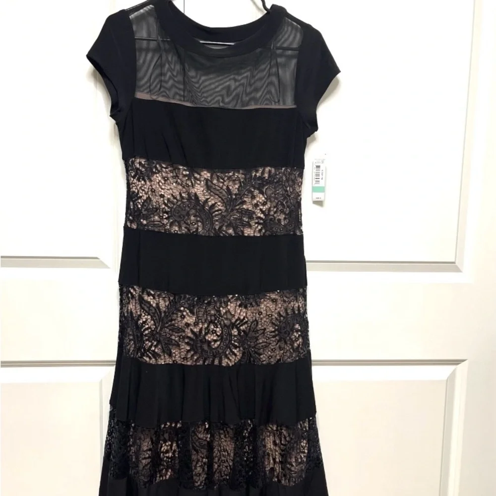 R&M Richards Black Lace Midi Dress Size 8 - Picture 2 of 11